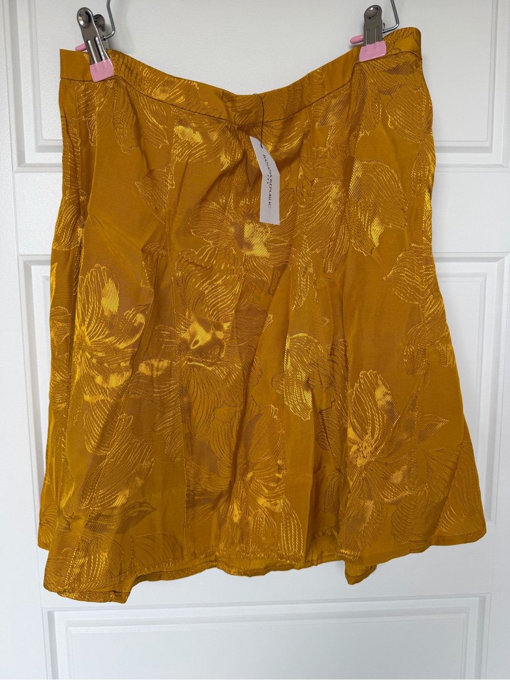 NWT Banana Republic Godet Mini Skirt - Size 4